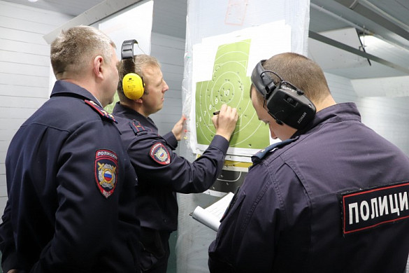 Ивановские полицейские соревновались в стрельбе из боевого оружия